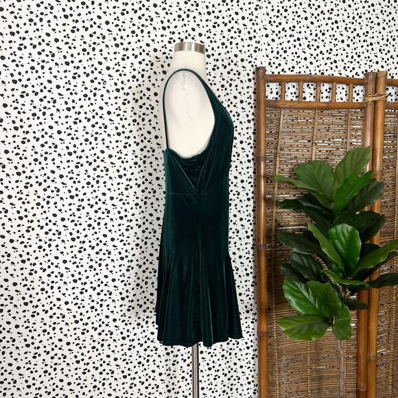 Victoria’s Secret | Y2K Vintage Forest Green Velvet Lingerie Pajama Mini Dress S - Picture 5 of 10